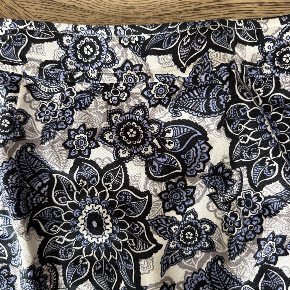 Ann Taylor LOFT Blue Black Floral Mandala Jacquard Mini Skirt Size 4 217206 - Picture 4 of 8